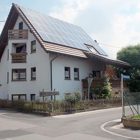 Haus Am Bergli Apartamento Herbolzheim Quarto foto