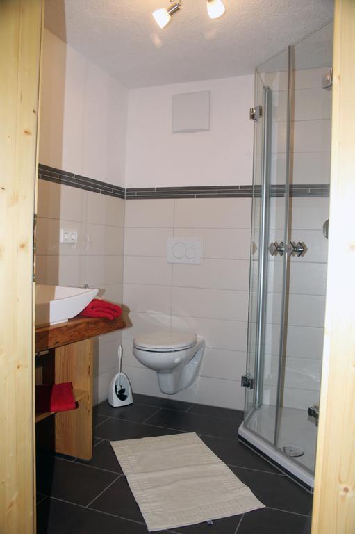 Haus Am Bergli Apartamento Herbolzheim Quarto foto
